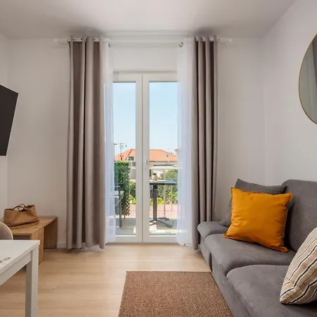 Mare's Apartment