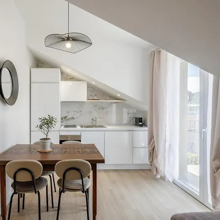 Mare's Apartment *
